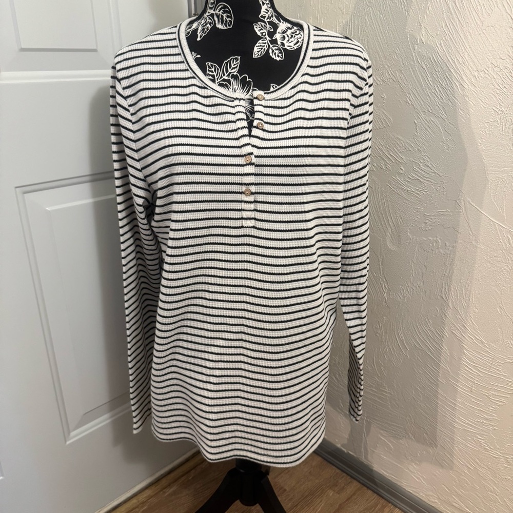 Michelle Mae long sleeve